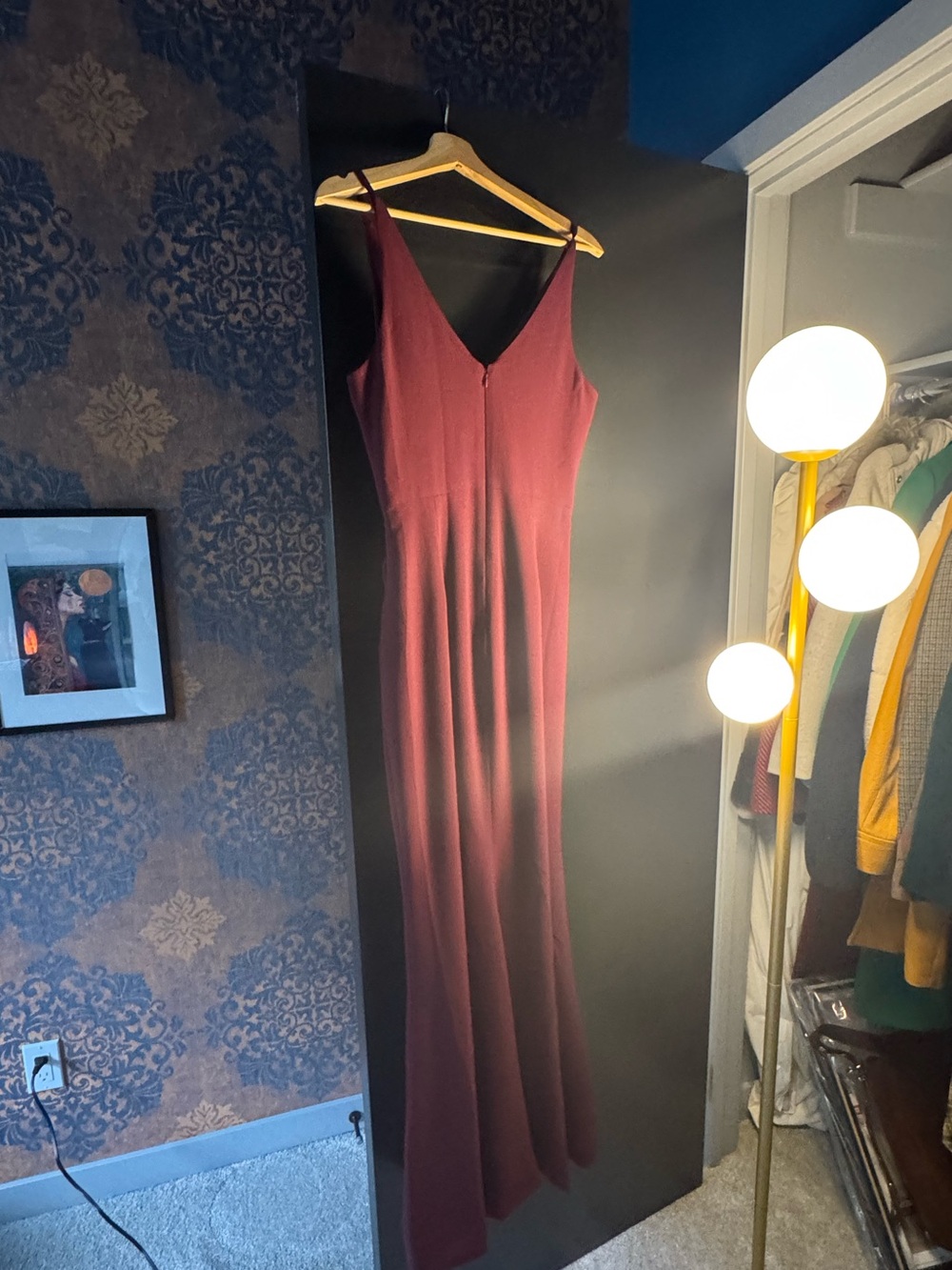 Dress The Population Elegant Burgundy V-Neck Slit Evening Dress 💋🌹 - Picture 14 of 16